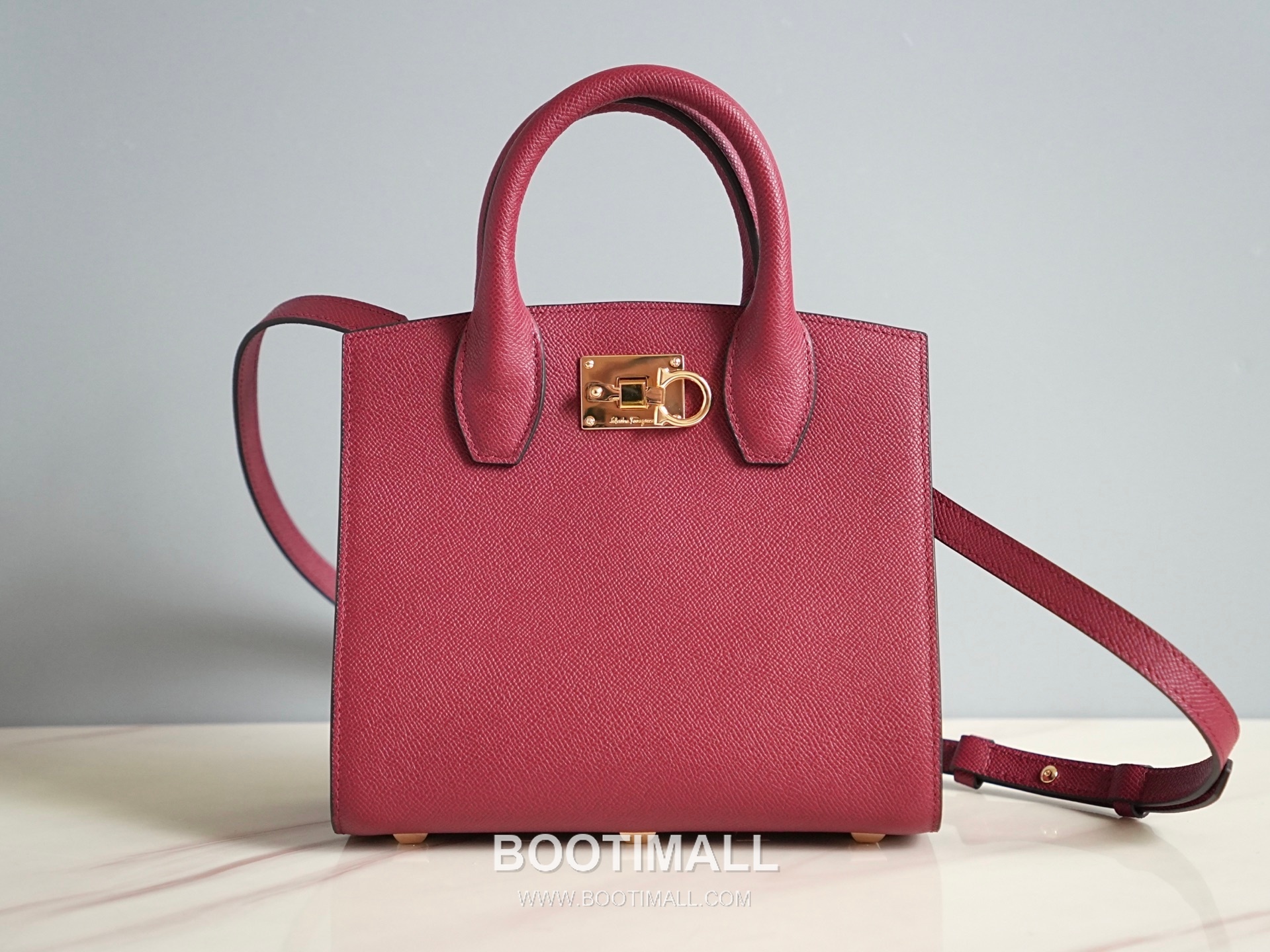 페라가모 스튜디오 카프스킨 간치니 미니 토트 숄더백 Ferragamo Studio Calfskin Gancini Mini Tote Shoulder Bag 211424 22cm 16