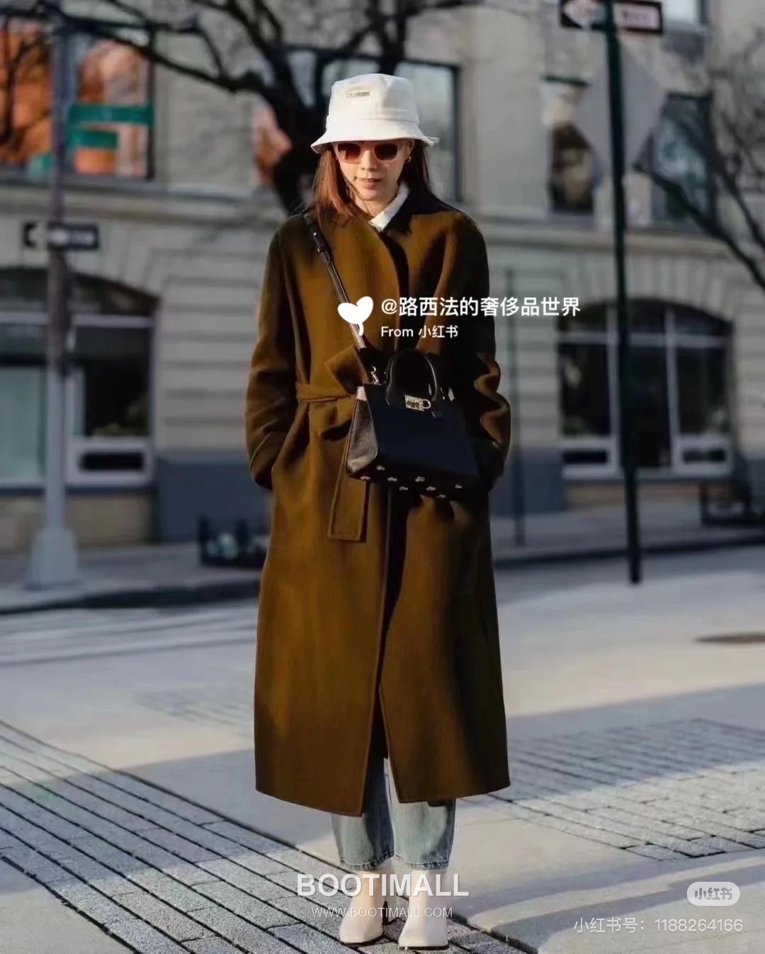 페라가모 스튜디오 카프스킨 간치니 미니 토트 숄더백 Ferragamo Studio Calfskin Gancini Mini Tote Shoulder Bag 211424 22cm 6