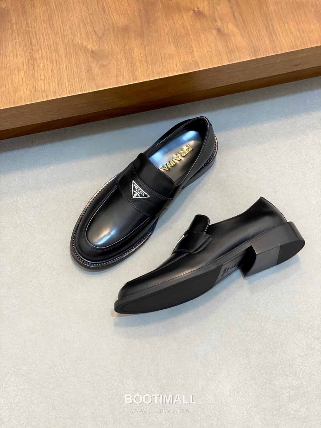 프라다 수입가죽 조각디테일 레이스업 블랙 더비슈즈 Prada Imported Leather Brogue Detail Black Derby Shoes 5