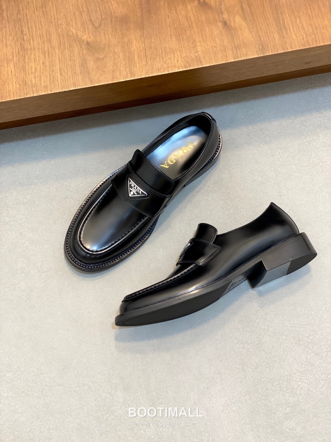 프라다 수입소가죽 브로그디테일 레이스업 블랙 더비슈즈 Prada Imported Calfskin Brogue Detail Lace-up Black Derby Shoes 5