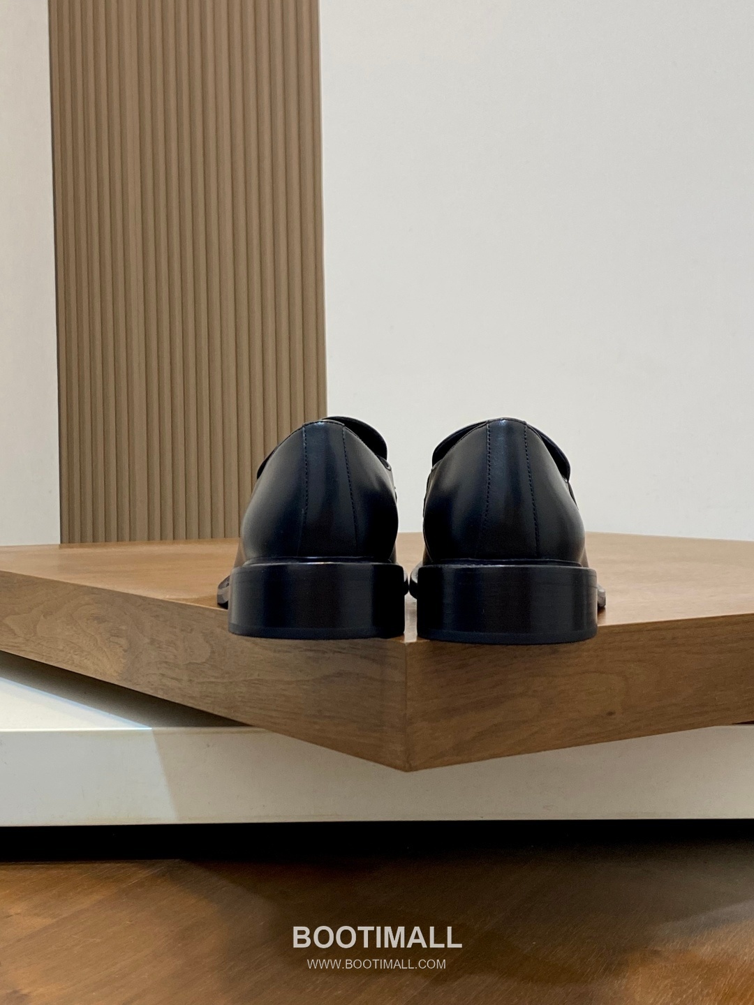 프라다 수입소가죽 브로그디테일 레이스업 블랙 더비슈즈 Prada Imported Calfskin Brogue Detail Lace-up Black Derby Shoes 8