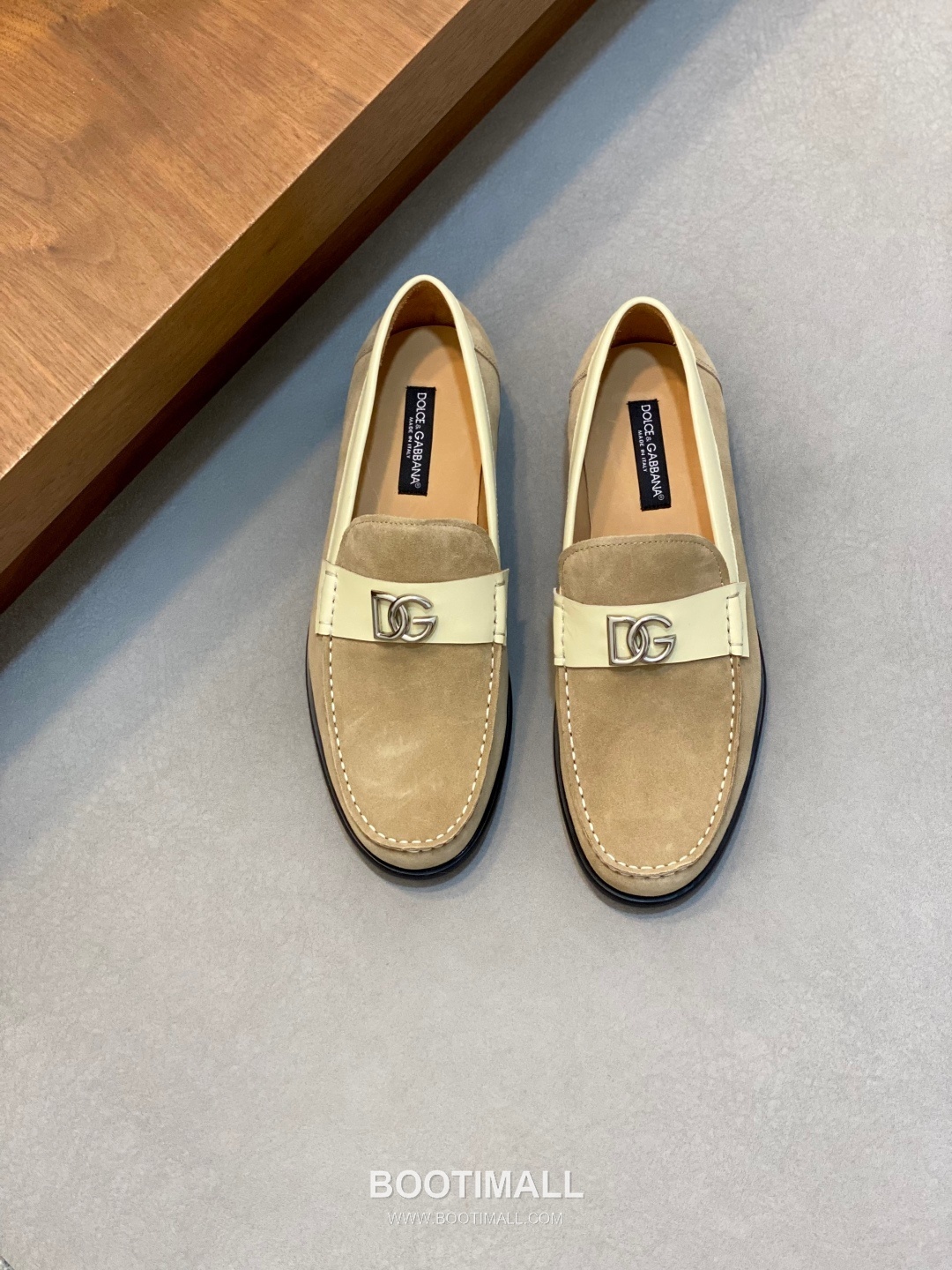 돌체앤가바나 송아지가죽 레이스업 블랙 더비로퍼 Dolce&Gabbana Calfskin Lace-up Black Derby Shoes 1