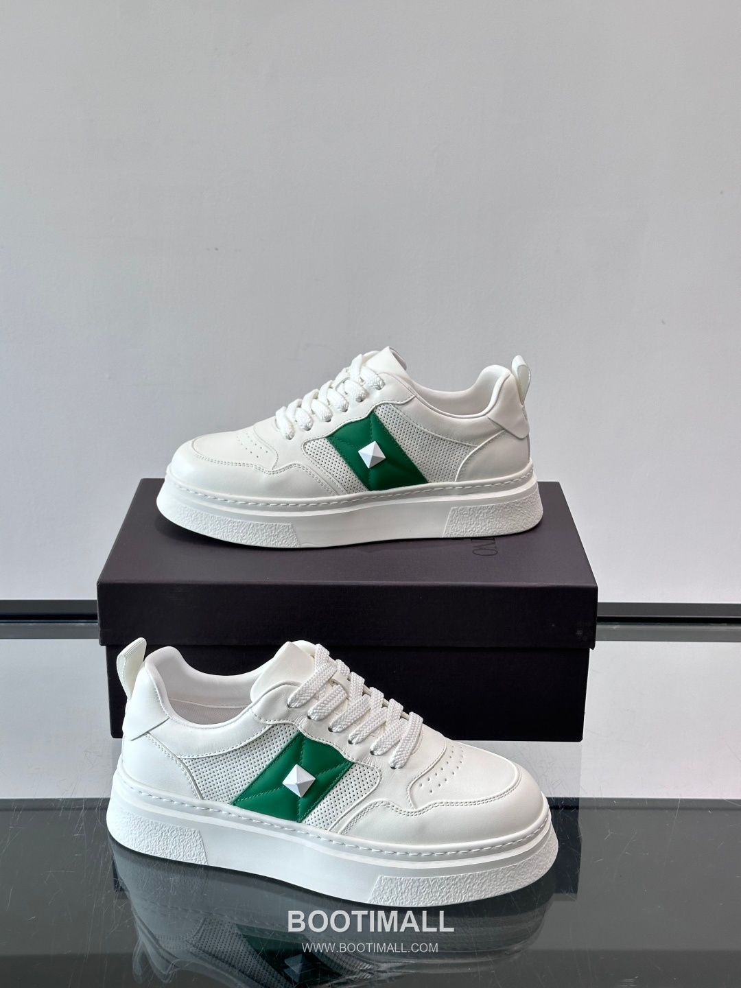 발렌티노 송아지가죽 펀칭디테일 플랫폼 화이트 스니커즈 Valentino Calfskin Perforated Detail Platform White Sneakers 5cm 4