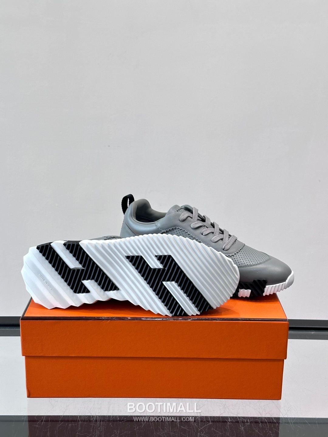 에르메스 송아지가죽 H로고 플랫폼 화이트 스니커즈 Hermes Calfskin H Logo Platform White Sneakers 4cm 9