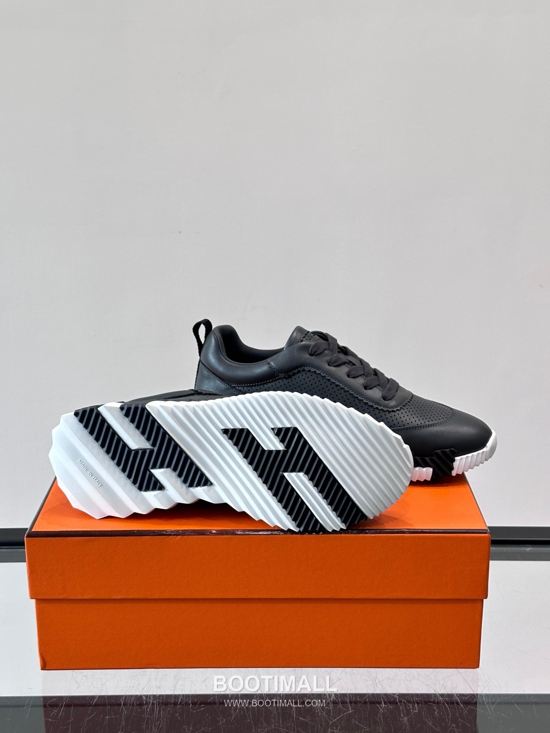 에르메스 송아지가죽 H로고 플랫폼 화이트 스니커즈 Hermes Calfskin H Logo Platform White Sneakers 4cm 9