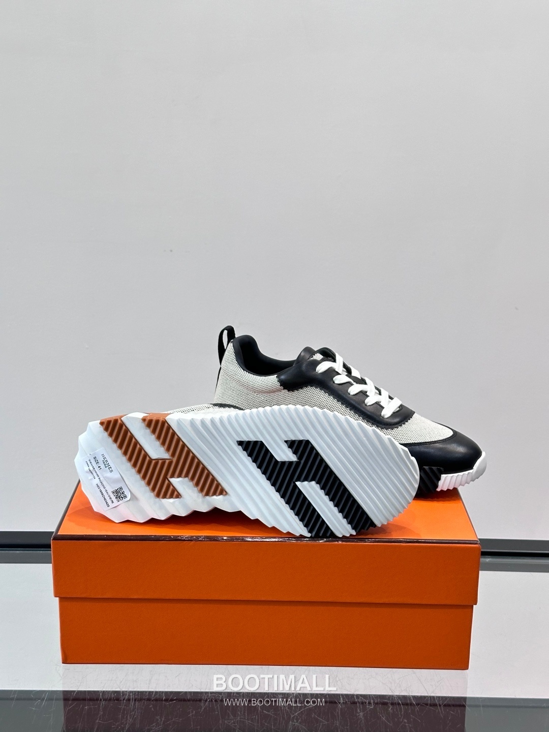 에르메스 송아지가죽 H로고 플랫폼 화이트 스니커즈 Hermes Calfskin H Logo Platform White Sneakers 4cm 9