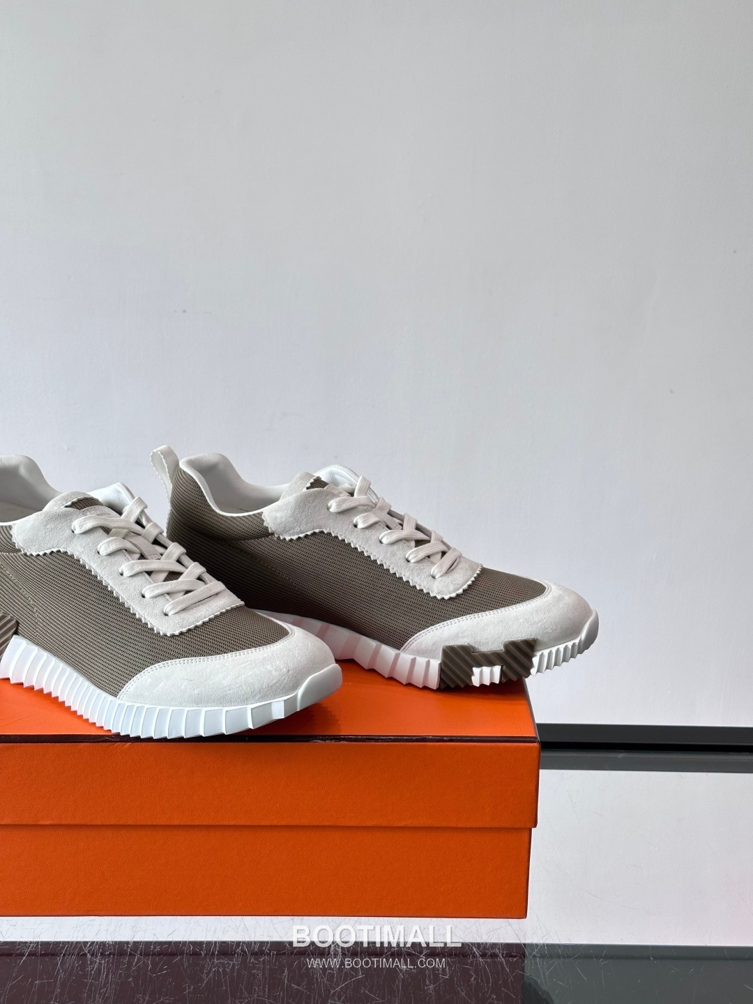 에르메스 송아지가죽 H로고 플랫폼 화이트 스니커즈 Hermes Calfskin H Logo Platform White Sneakers 4cm 7