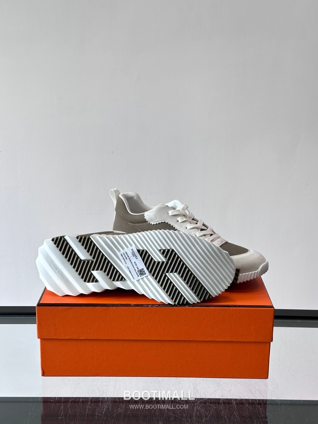 에르메스 송아지가죽 H로고 플랫폼 화이트 스니커즈 Hermes Calfskin H Logo Platform White Sneakers 4cm 9