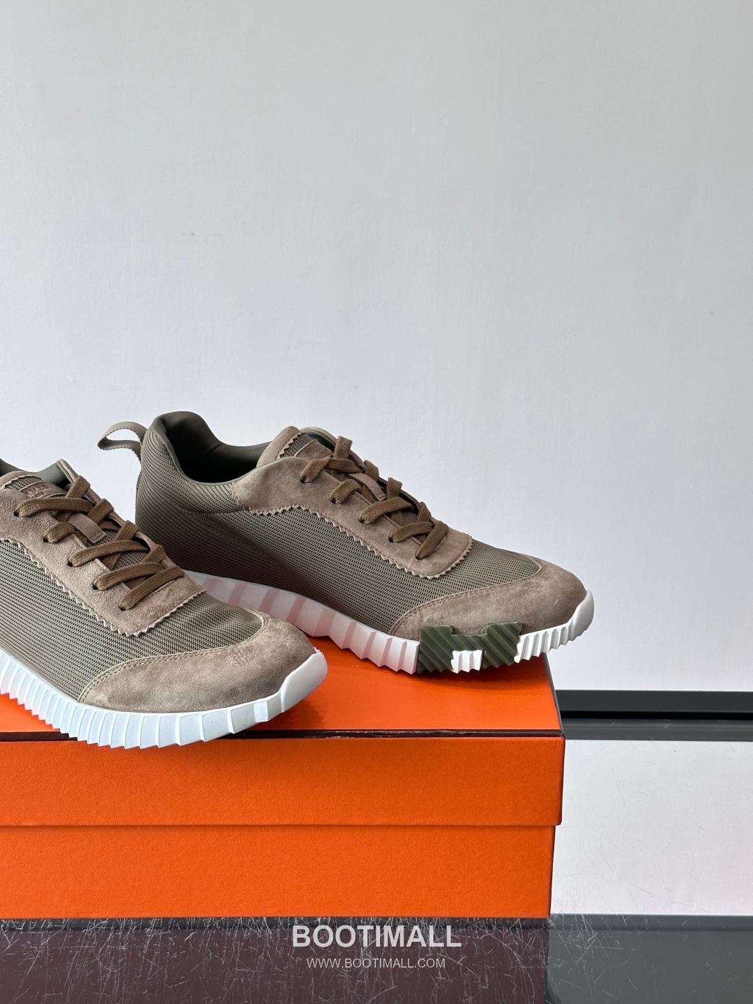 에르메스 송아지가죽 H로고 플랫폼 화이트 스니커즈 Hermes Calfskin H Logo Platform White Sneakers 4cm 7