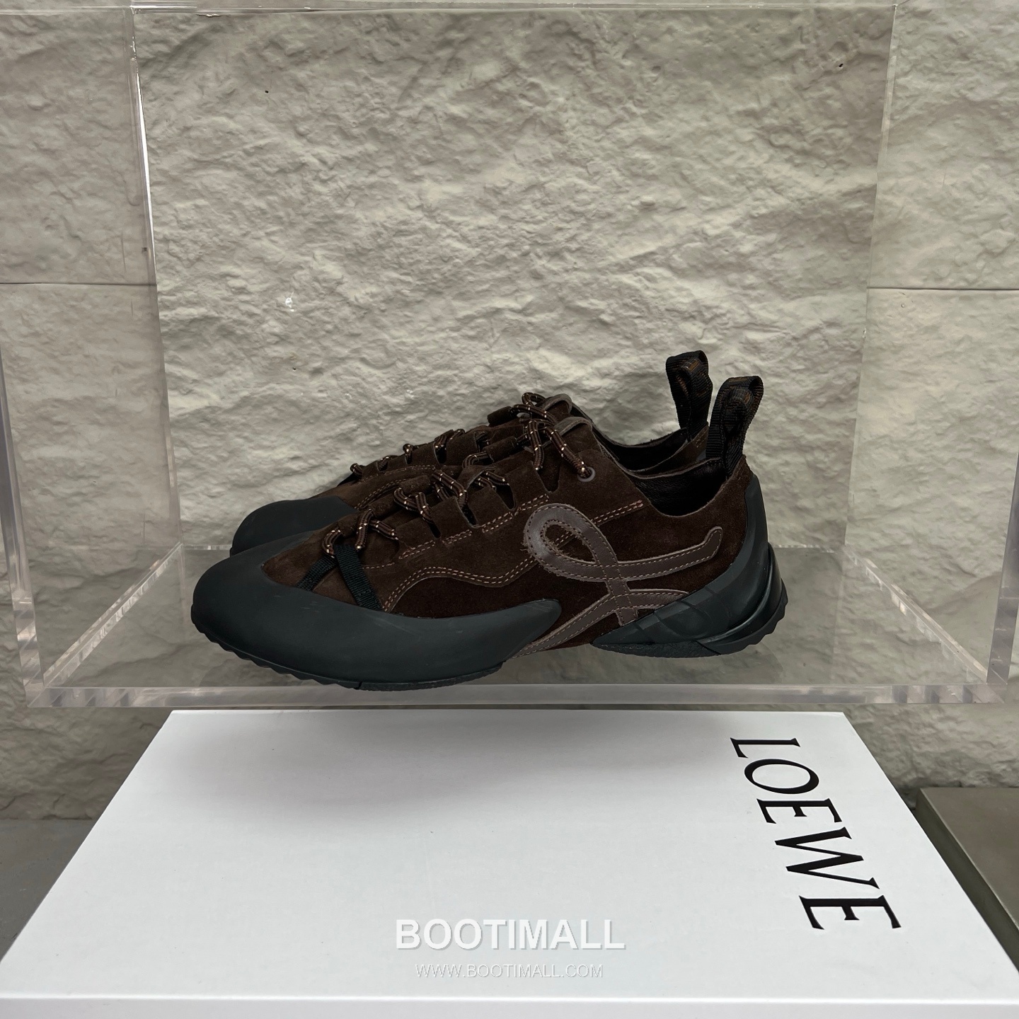 로에베 2026SS 레이스업 로우탑 화이트 스니커즈 Loewe 2026 SS Lace-up Low-top White Sneakers 1