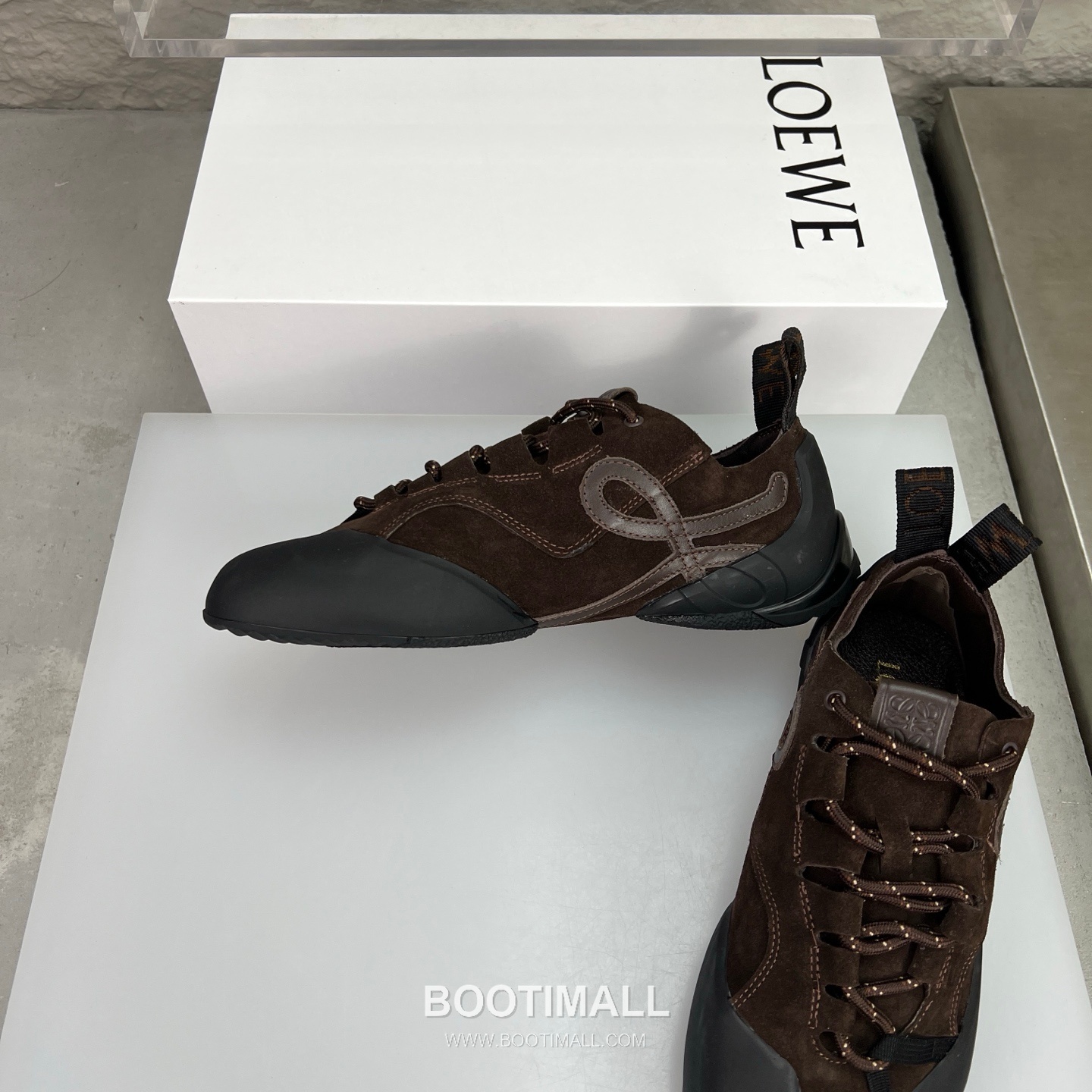 로에베 2026SS 레이스업 로우탑 화이트 스니커즈 Loewe 2026 SS Lace-up Low-top White Sneakers 5