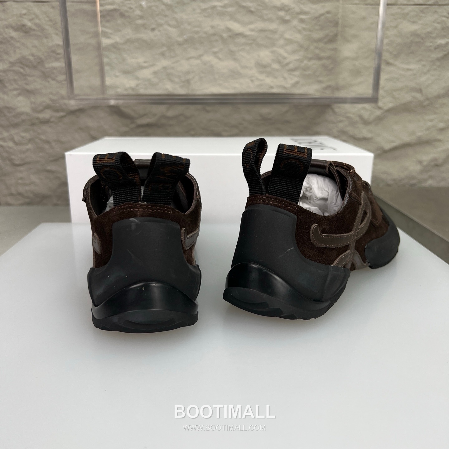 로에베 2026SS 레이스업 로우탑 화이트 스니커즈 Loewe 2026 SS Lace-up Low-top White Sneakers 8