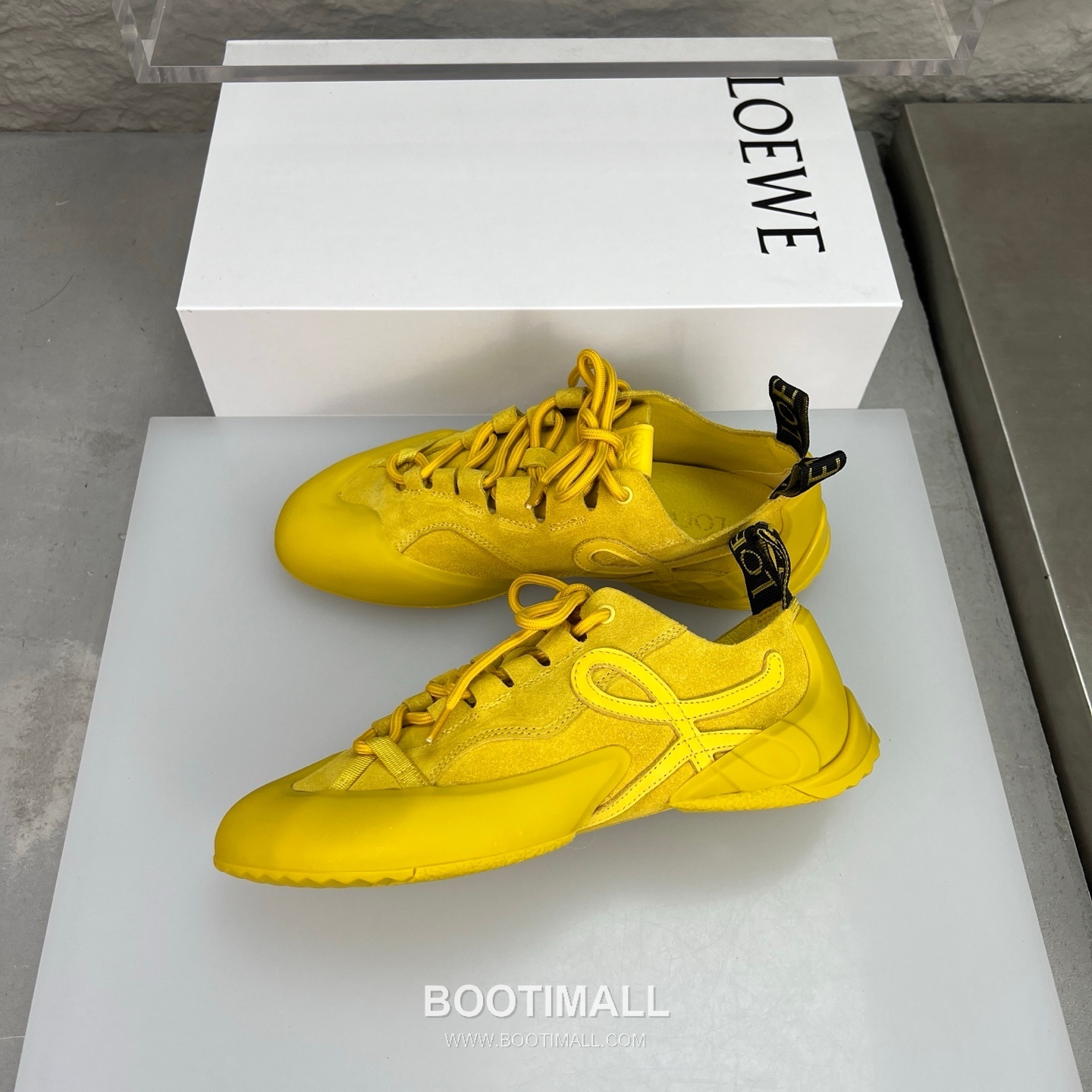 로에베 2026SS 레이스업 로우탑 화이트 스니커즈 Loewe 2026 SS Lace-up Low-top White Sneakers 4