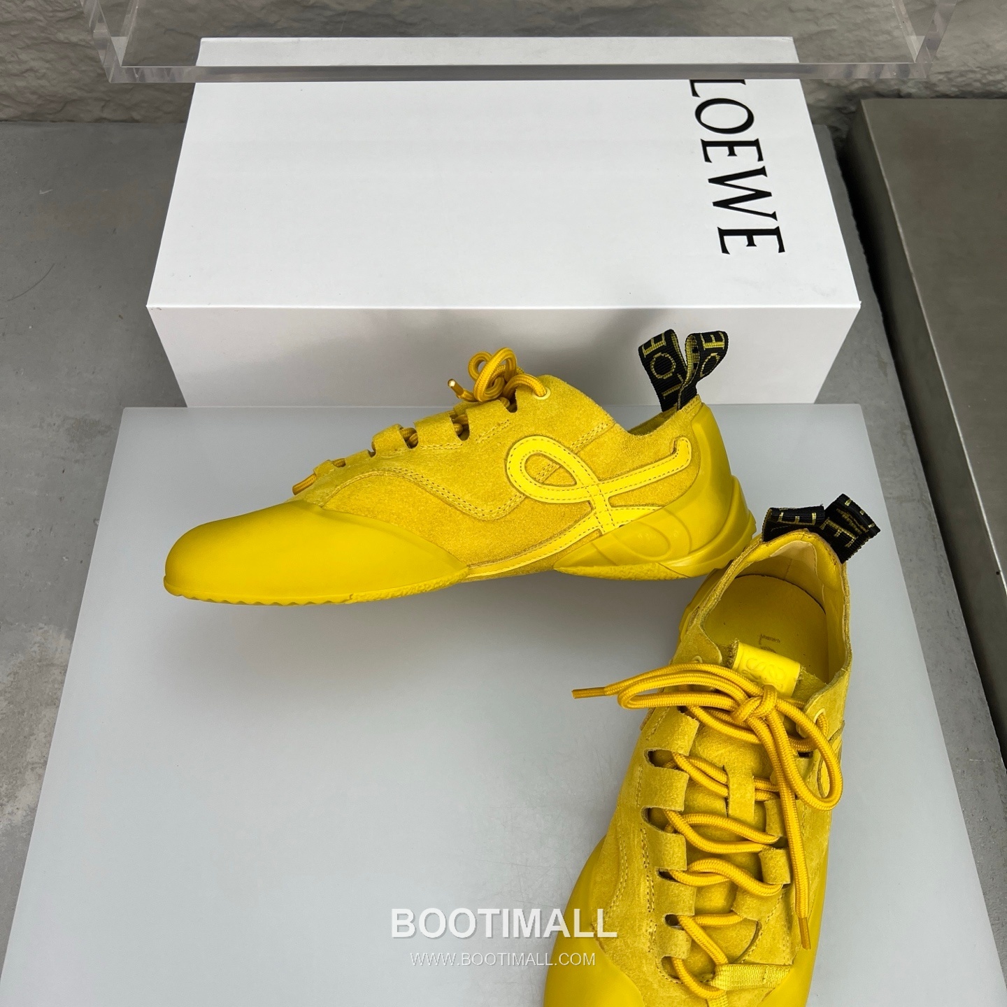 로에베 2026SS 레이스업 로우탑 화이트 스니커즈 Loewe 2026 SS Lace-up Low-top White Sneakers 5