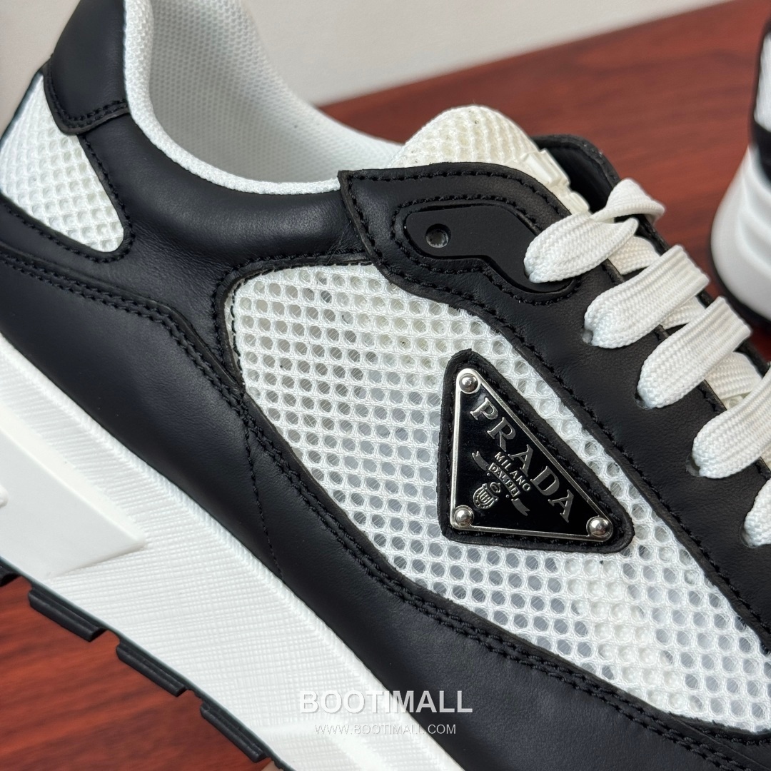 프라다 Prax 스웨이드 Re-Nylon 삼각로고 로우탑 블랙 스니커즈 Prada Prax Suede Re-Nylon Triangle Logo Low-top Black Sneakers 2.5cm 6