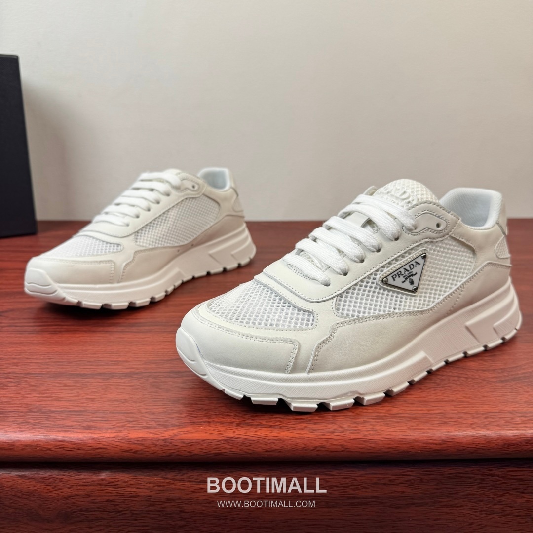 프라다 Prax 스웨이드 Re-Nylon 삼각로고 로우탑 블랙 스니커즈 Prada Prax Suede Re-Nylon Triangle Logo Low-top Black Sneakers 2.5cm 3