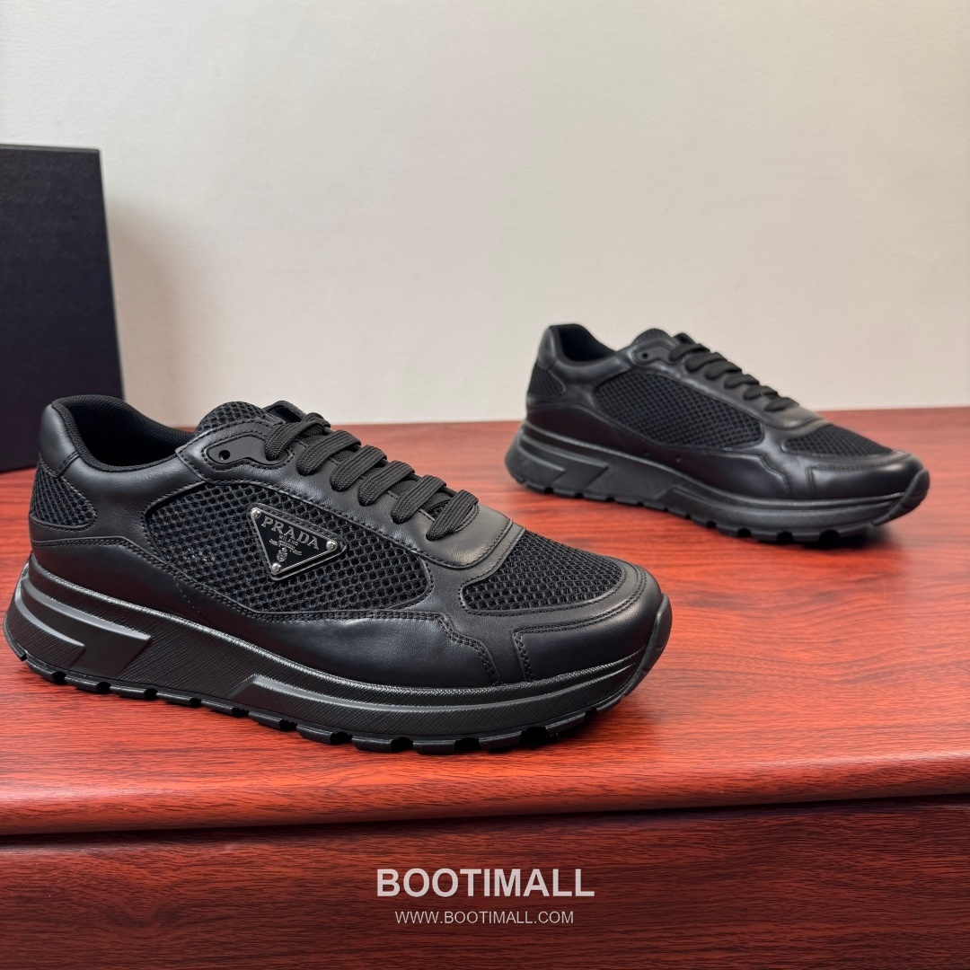 프라다 Prax 스웨이드 Re-Nylon 삼각로고 로우탑 블랙 스니커즈 Prada Prax Suede Re-Nylon Triangle Logo Low-top Black Sneakers 2.5cm 1