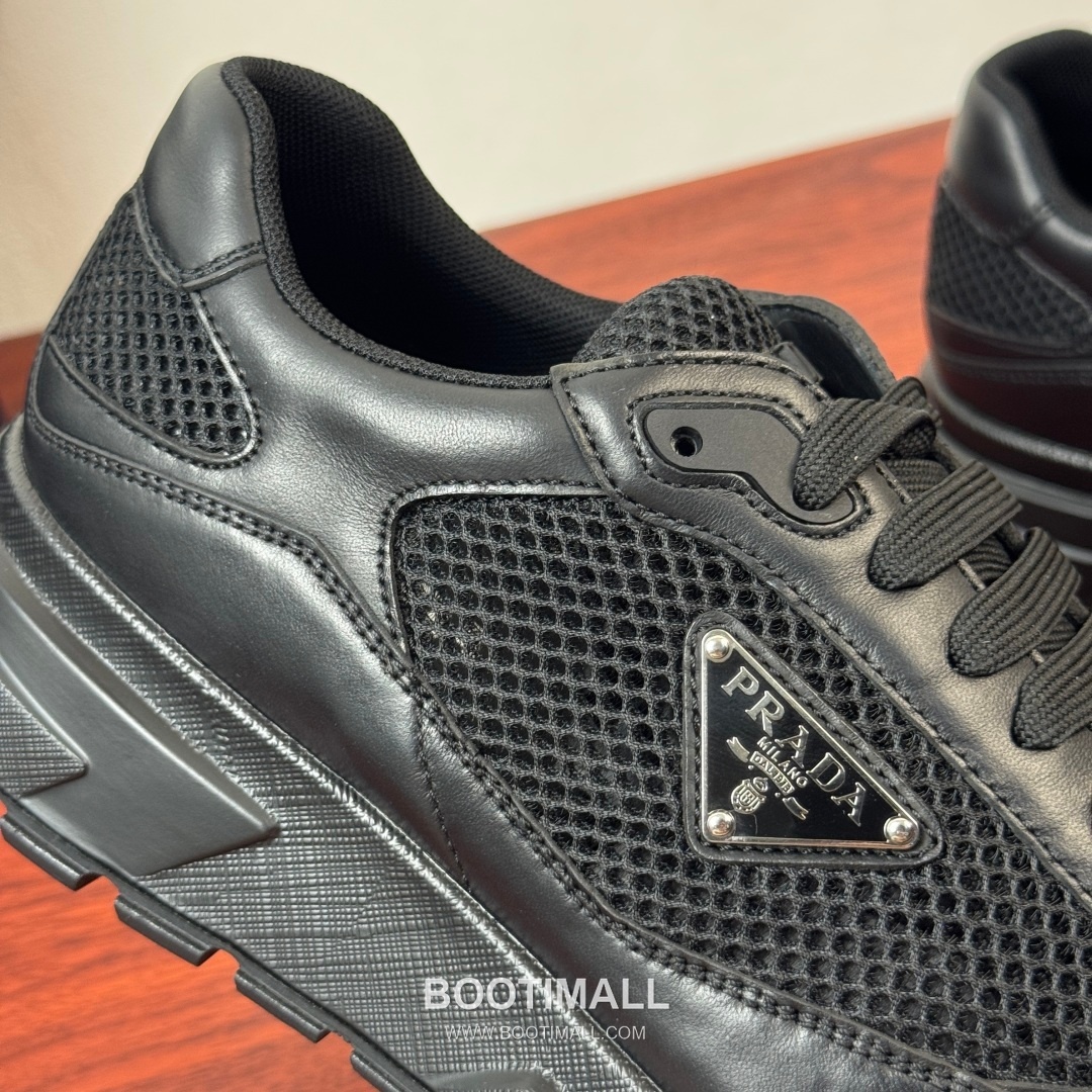 프라다 Prax 스웨이드 Re-Nylon 삼각로고 로우탑 블랙 스니커즈 Prada Prax Suede Re-Nylon Triangle Logo Low-top Black Sneakers 2.5cm 6