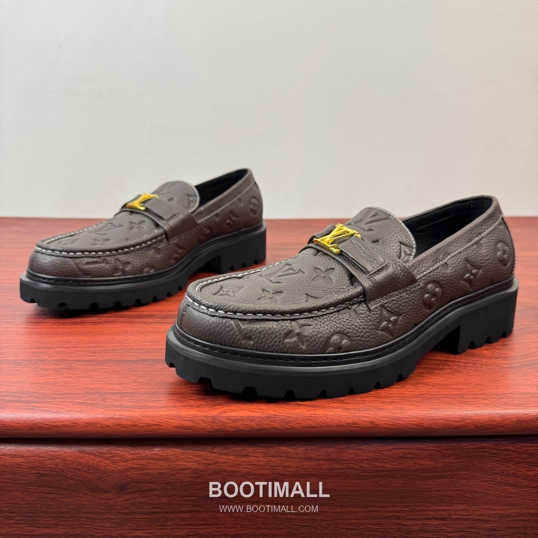 루이비통 Major 다미에 캔버스 소가죽 로고버클 플랫폼 블랙 로퍼 Louis Vuitton Major Damier Canvas Calfskin Logo Buckle Platform Black Loafers 2