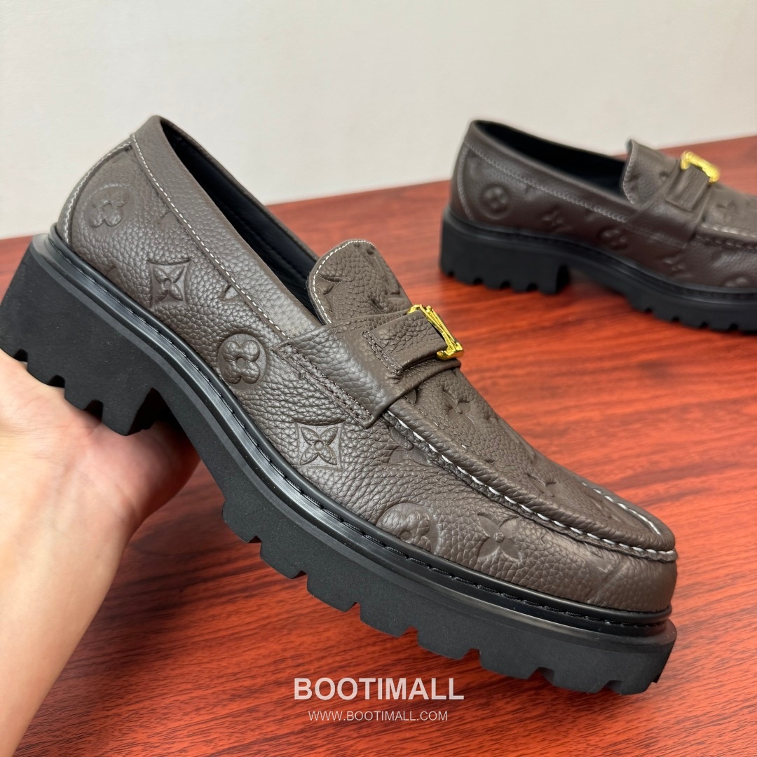 루이비통 Major 다미에 캔버스 소가죽 로고버클 플랫폼 블랙 로퍼 Louis Vuitton Major Damier Canvas Calfskin Logo Buckle Platform Black Loafers 4