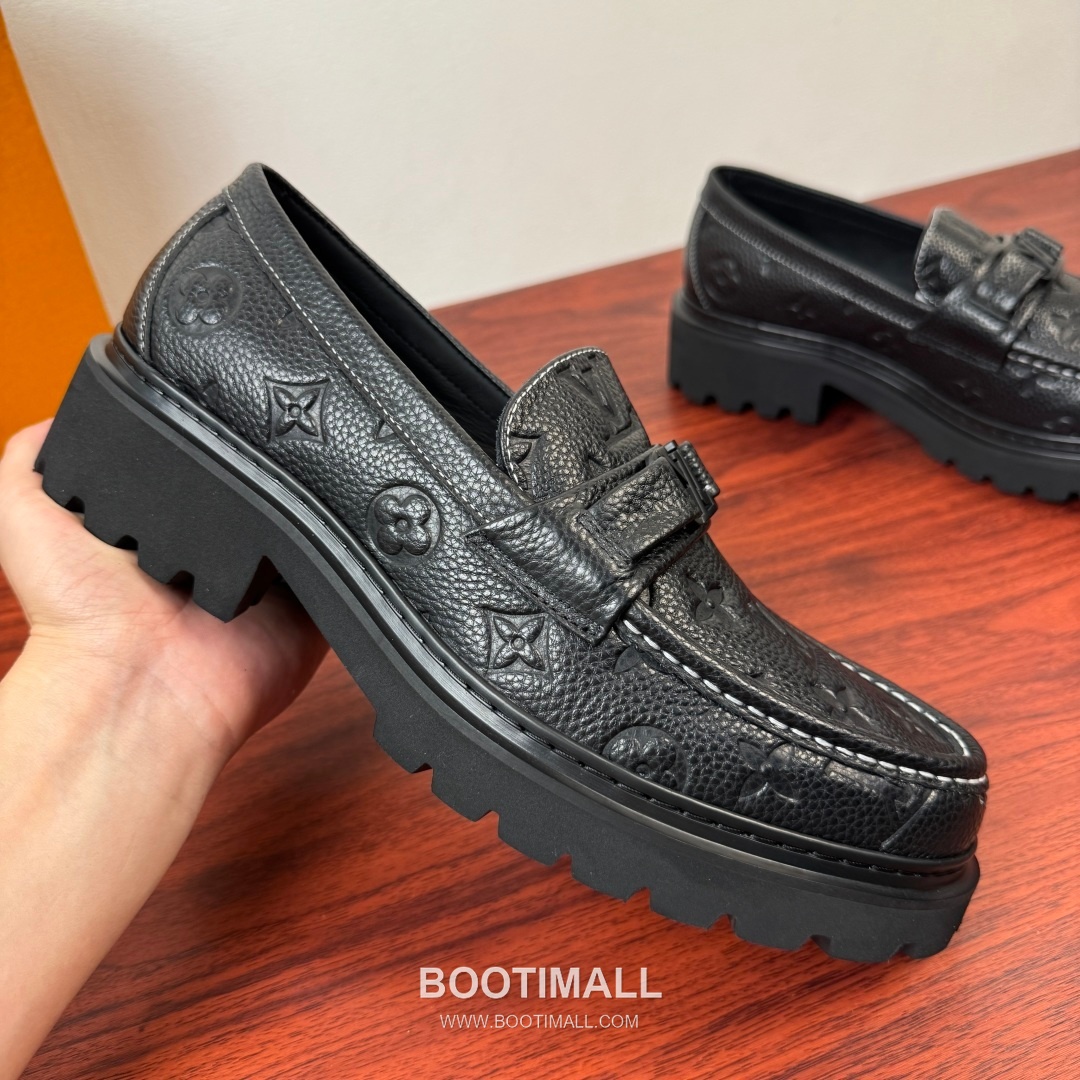 루이비통 Major 다미에 캔버스 소가죽 로고버클 플랫폼 블랙 로퍼 Louis Vuitton Major Damier Canvas Calfskin Logo Buckle Platform Black Loafers 4