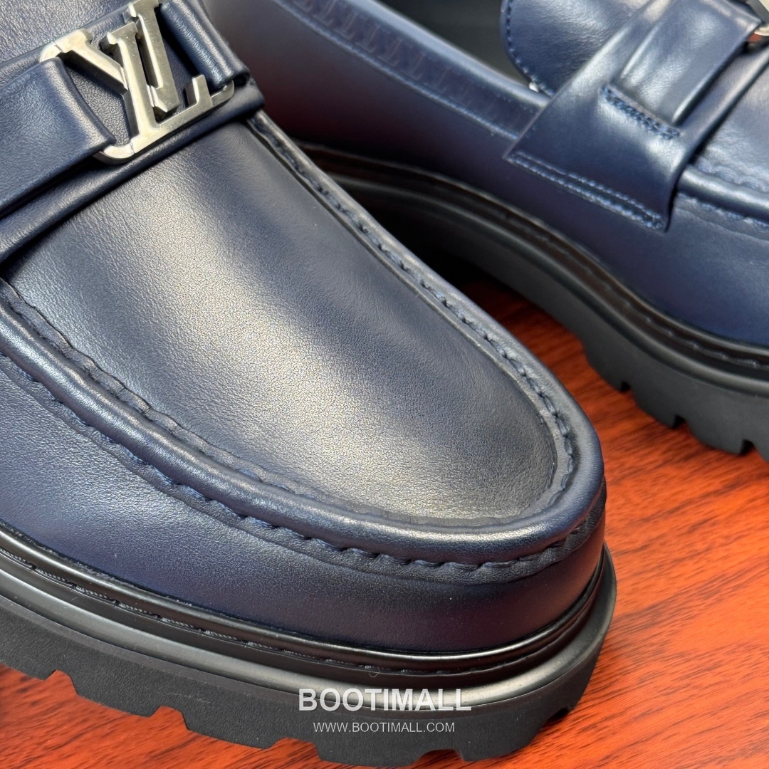 루이비통 Major 다미에 캔버스 소가죽 버클디테일 블랙 로퍼 Louis Vuitton Major Damier Canvas Calfskin Buckle Detail Black Loafers 5