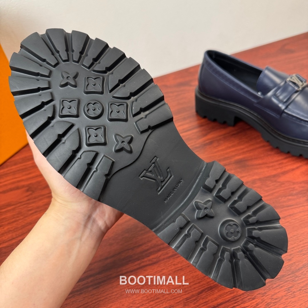 루이비통 Major 다미에 캔버스 소가죽 버클디테일 블랙 로퍼 Louis Vuitton Major Damier Canvas Calfskin Buckle Detail Black Loafers 9