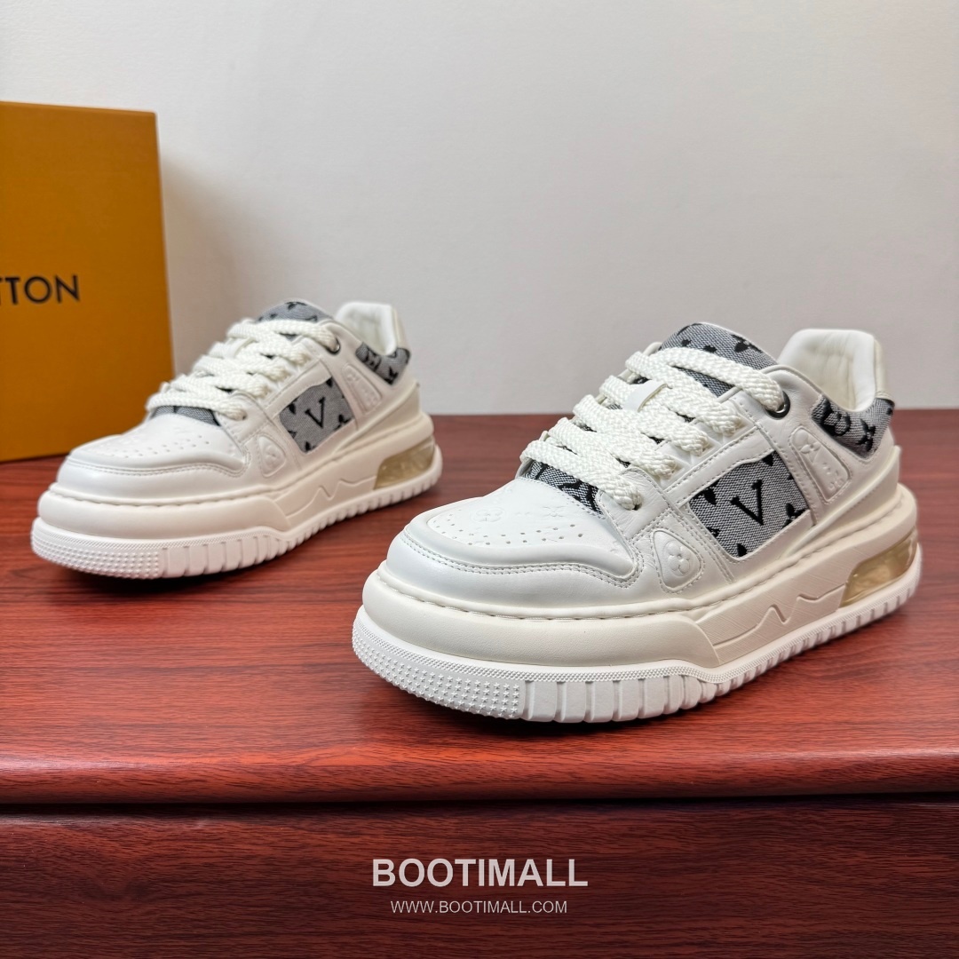 루이비통 모노그램 송아지가죽 에어쿠션 플랫폼 블랙 스니커즈 Louis Vuitton Monogram Calfskin Air Cushion Platform Black Sneakers 5cm 2