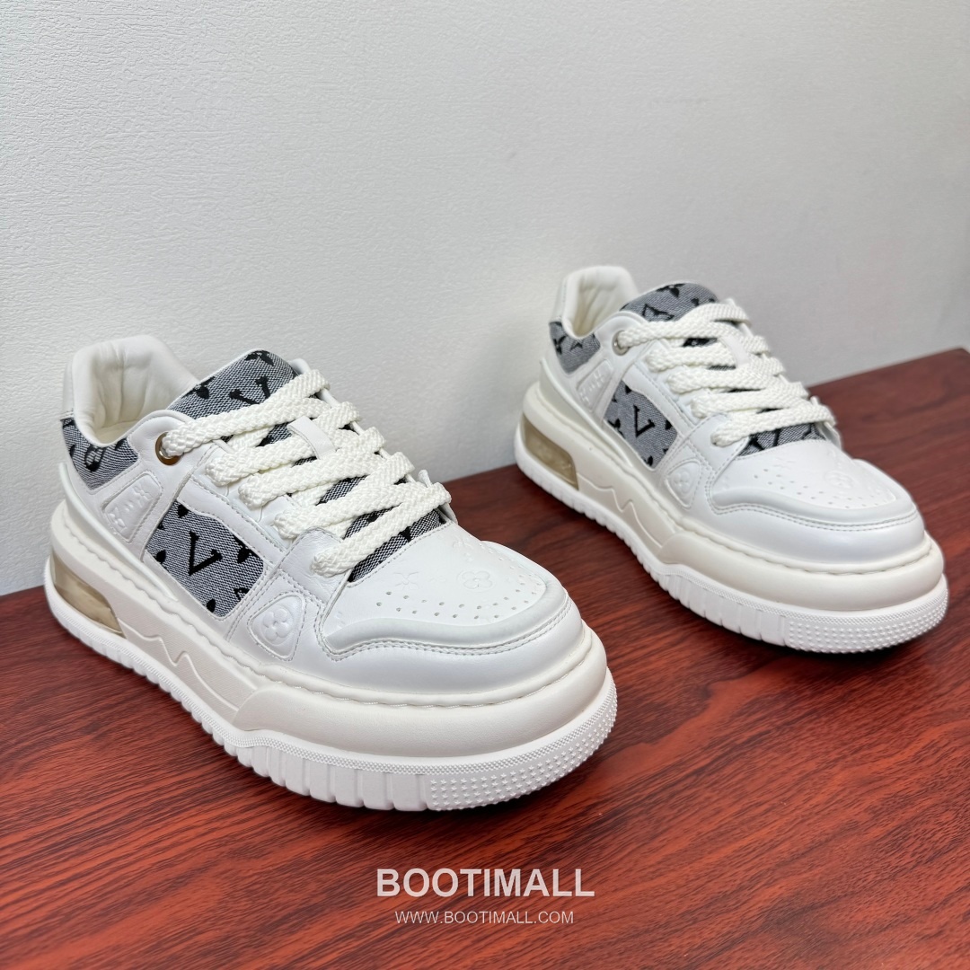 루이비통 모노그램 송아지가죽 에어쿠션 플랫폼 블랙 스니커즈 Louis Vuitton Monogram Calfskin Air Cushion Platform Black Sneakers 5cm 3