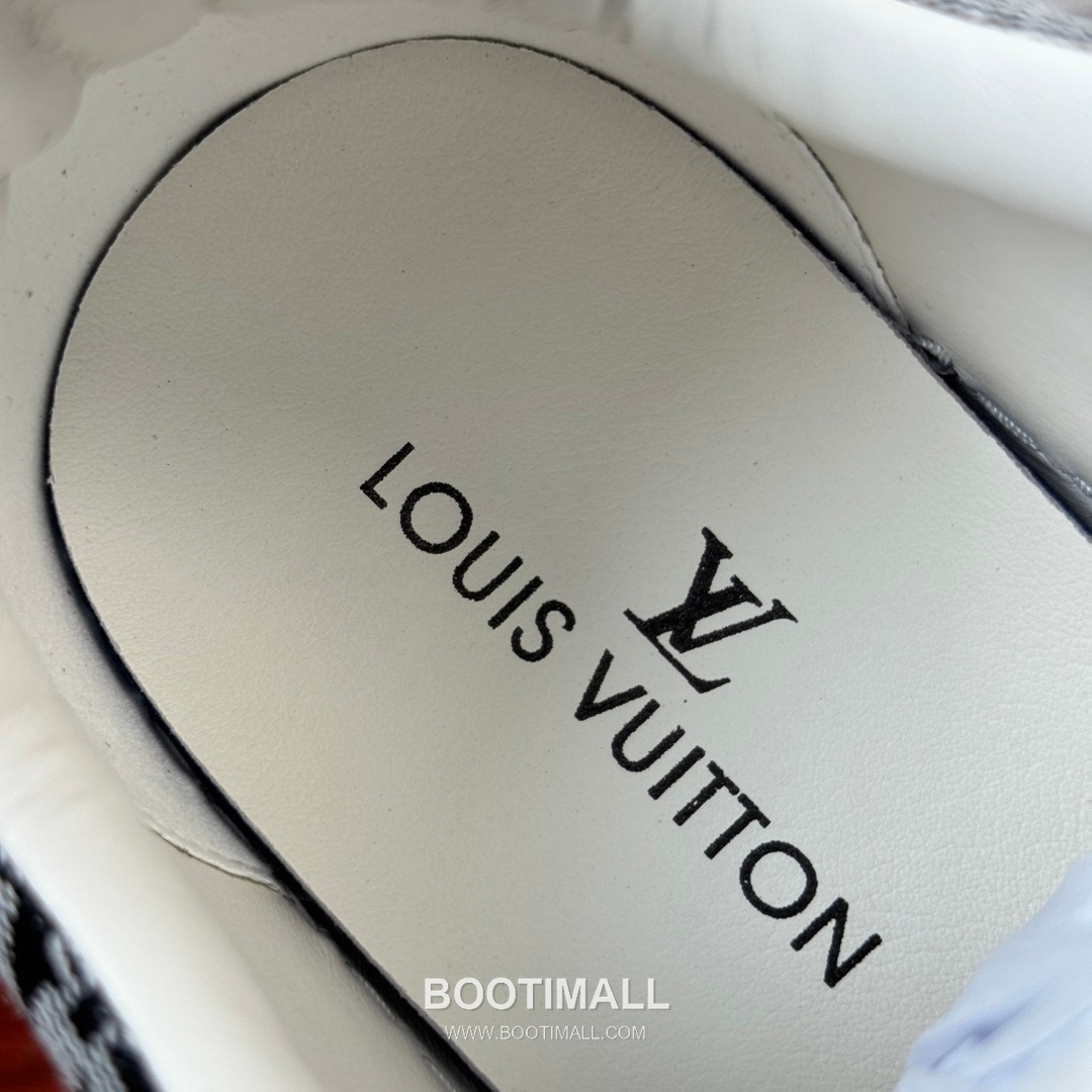 루이비통 모노그램 송아지가죽 에어쿠션 플랫폼 블랙 스니커즈 Louis Vuitton Monogram Calfskin Air Cushion Platform Black Sneakers 5cm 7