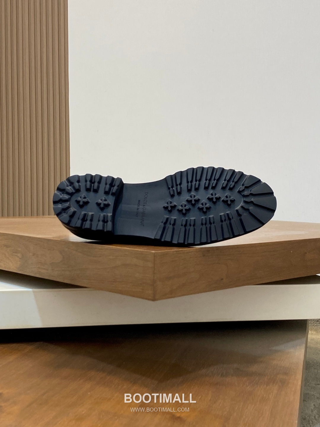 돌체앤가바나 이탈리아송아지가죽 플랫폼 블랙 더비슈즈 Dolce&Gabbana Italian Calfskin Platform Black Derby Shoes 9