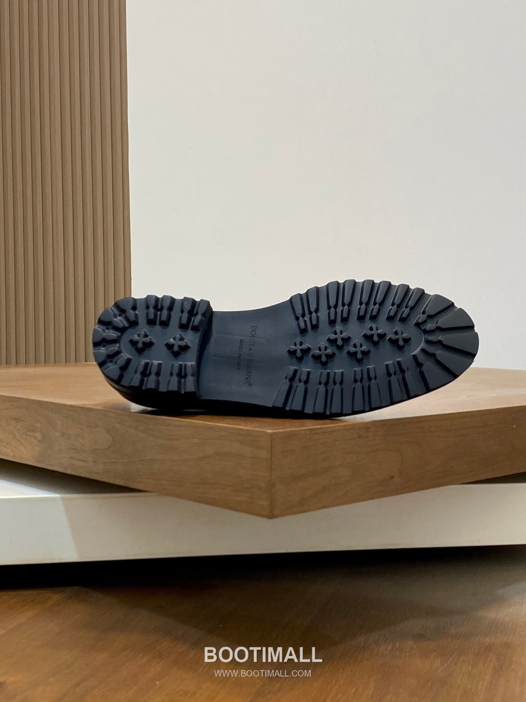 돌체앤가바나 이탈리아송아지가죽 플랫폼 블랙 더비슈즈 Dolce&Gabbana Italian Calfskin Platform Black Derby Shoes 9