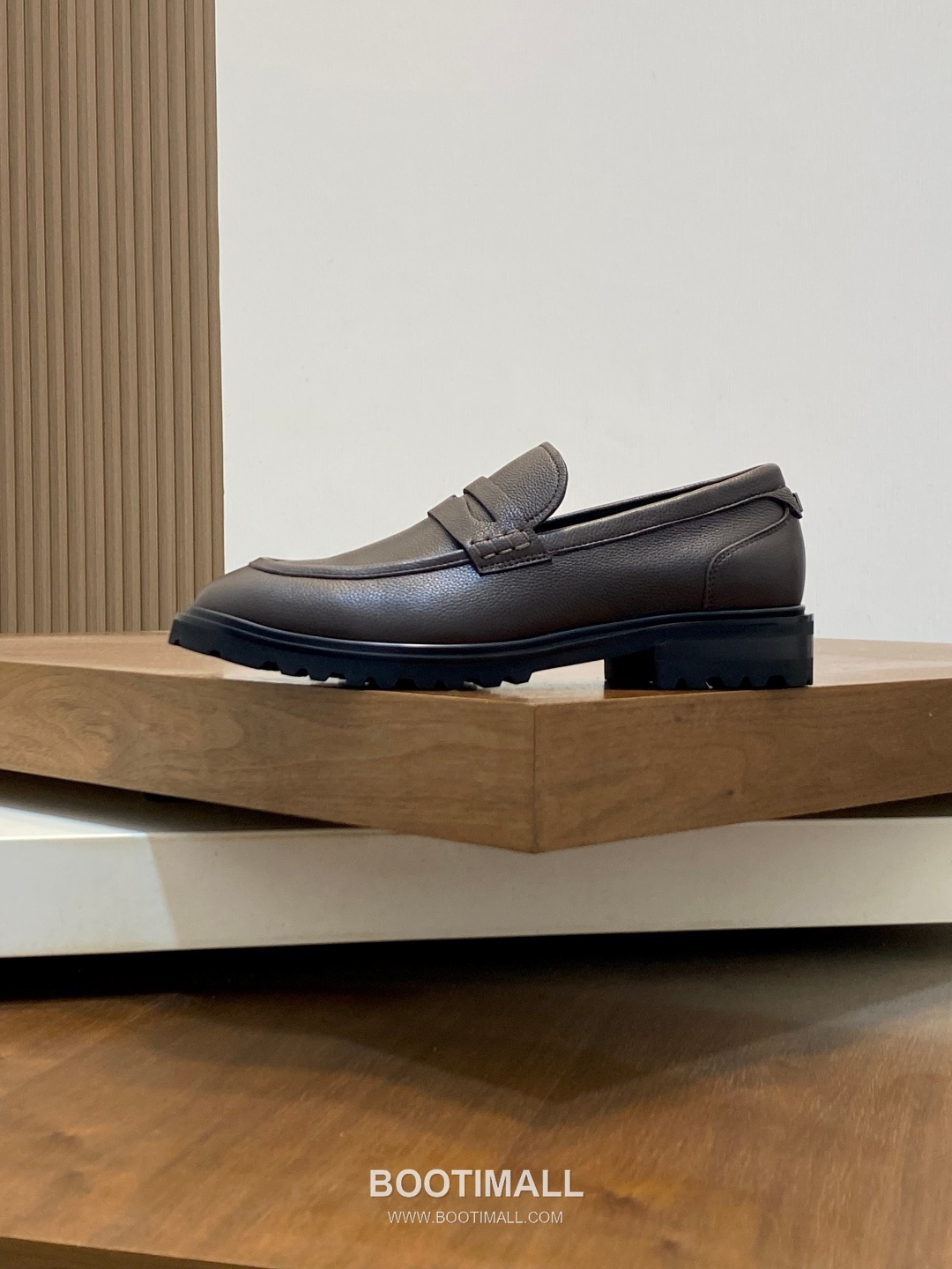 돌체앤가바나 이탈리아송아지가죽 플랫폼 블랙 더비슈즈 Dolce&Gabbana Italian Calfskin Platform Black Derby Shoes 2