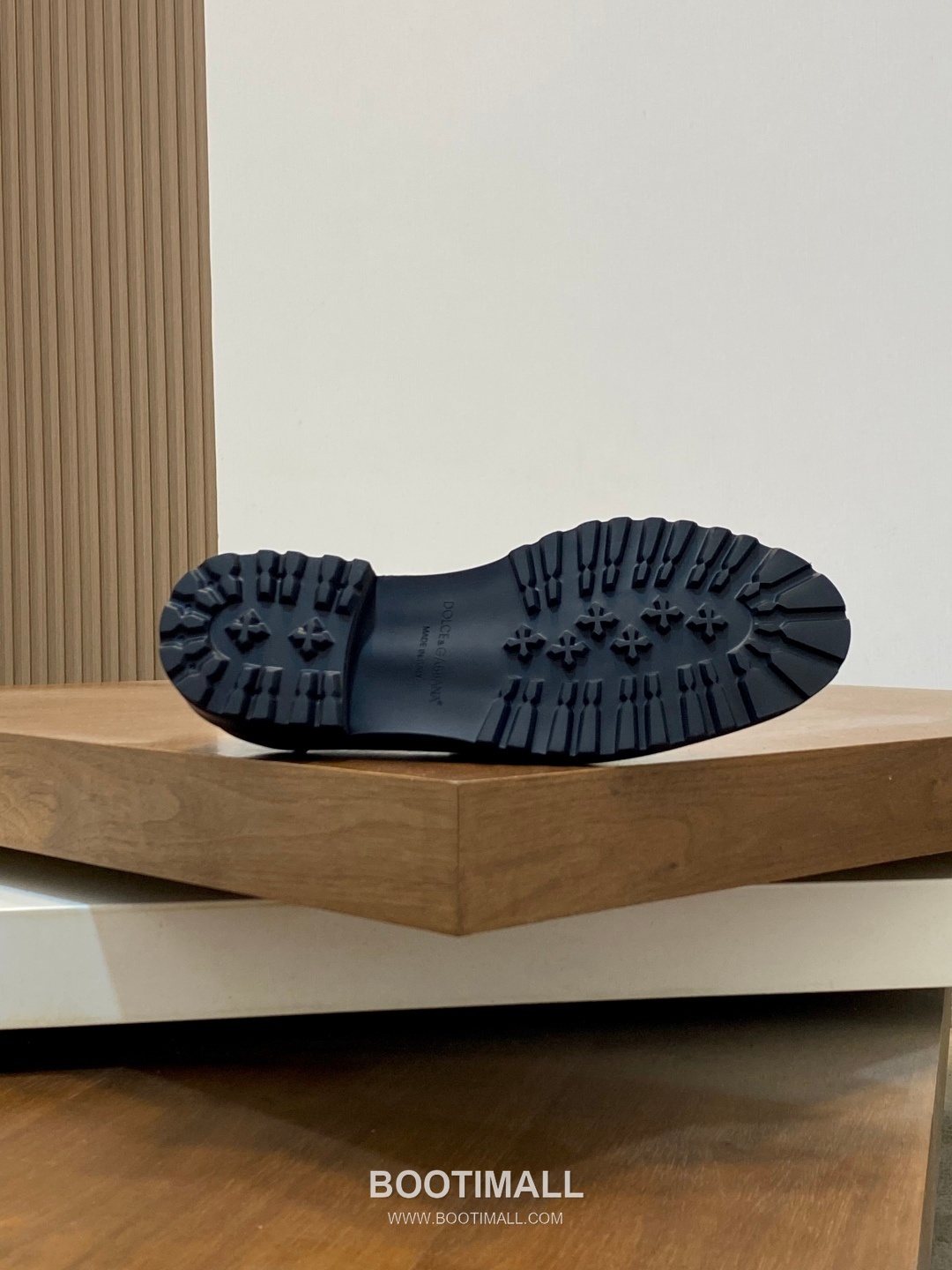 돌체앤가바나 이탈리아송아지가죽 플랫폼 블랙 더비슈즈 Dolce&Gabbana Italian Calfskin Platform Black Derby Shoes 9