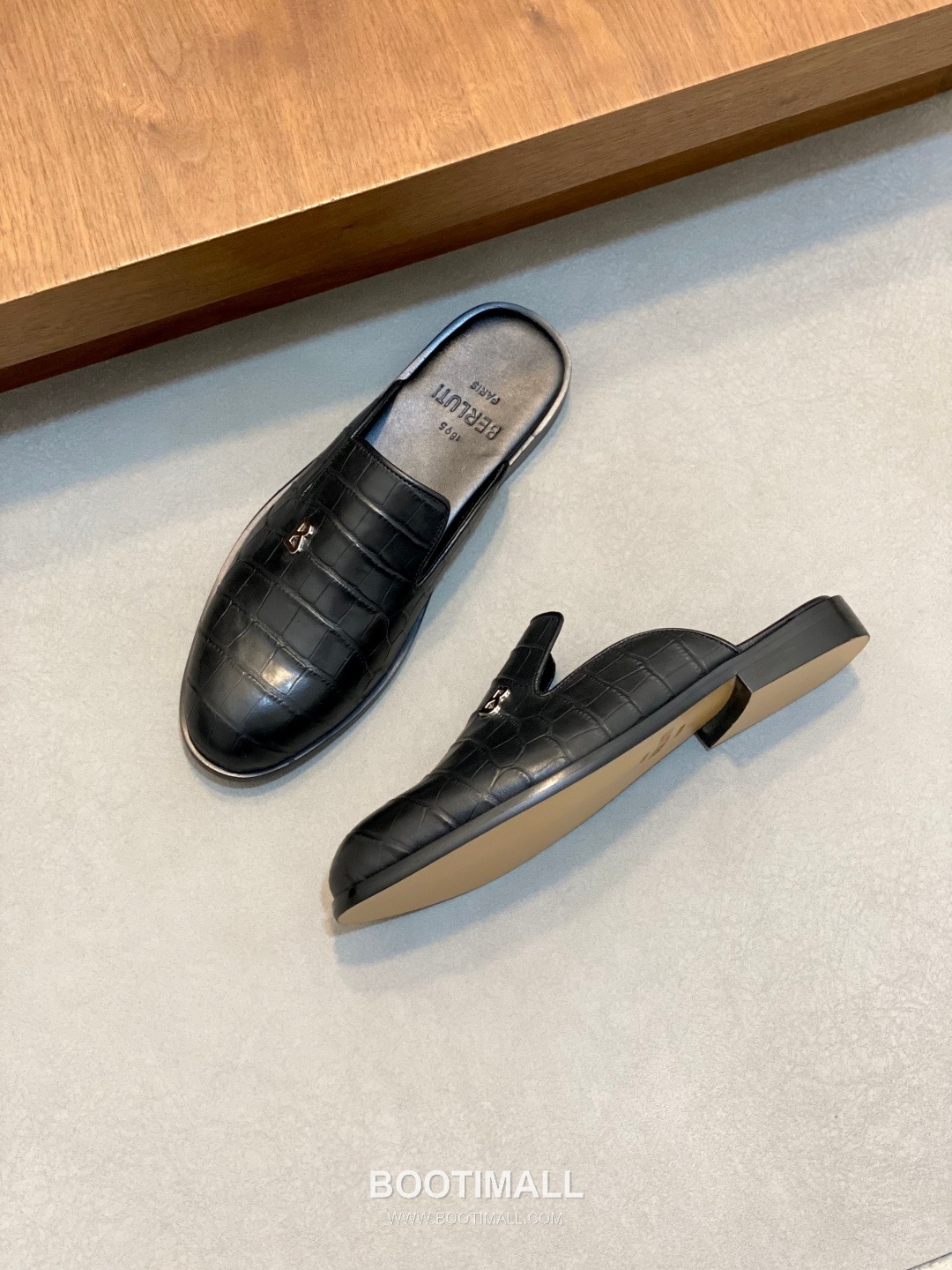벨루티 송아지가죽 오픈백 블랙 뮬 로퍼 Berluti Calfskin Open-back Black Mule Loafers 5