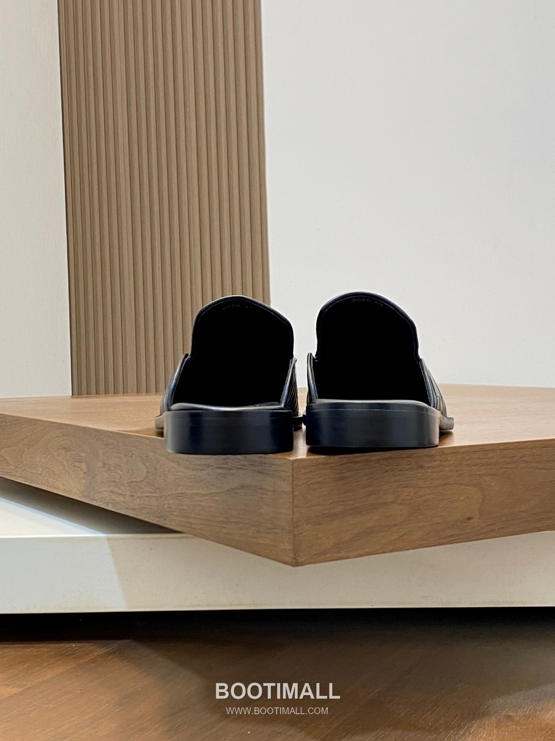 벨루티 송아지가죽 오픈백 블랙 뮬 로퍼 Berluti Calfskin Open-back Black Mule Loafers 8