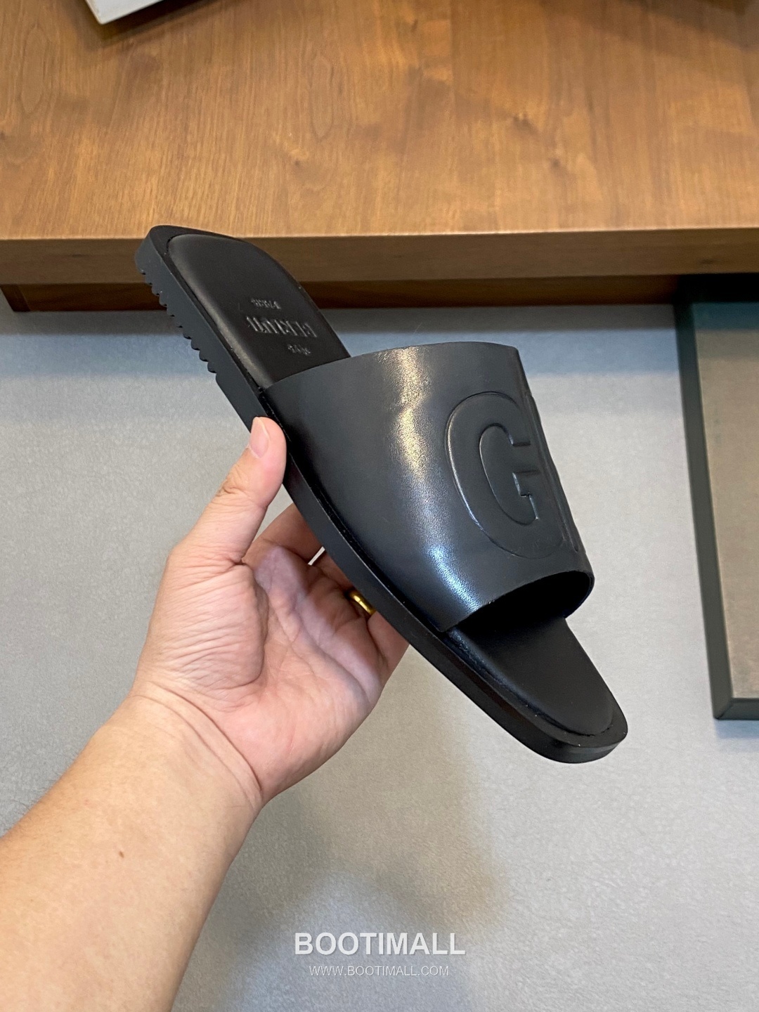 벨루티 송아지가죽 핸드페인팅 오픈백 브라운 뮬 슬리퍼 Berluti Calfskin Hand-painted Open-back Brown Mule Slippers 4