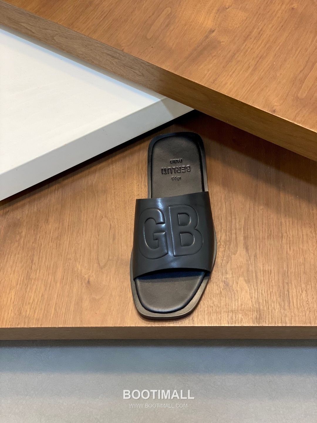 벨루티 송아지가죽 핸드페인팅 오픈백 브라운 뮬 슬리퍼 Berluti Calfskin Hand-painted Open-back Brown Mule Slippers 9