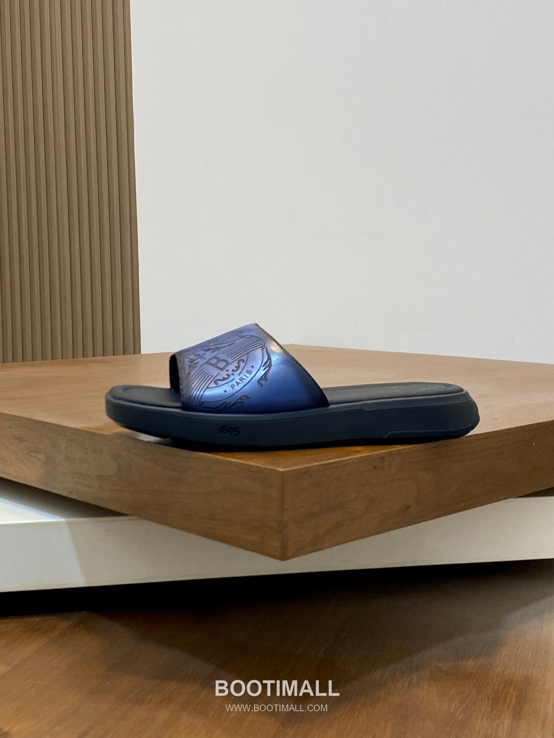 벨루티 송아지가죽 핸드페인팅 오픈백 브라운 뮬 슬리퍼 Berluti Calfskin Hand-painted Open-back Brown Mule Slippers 2