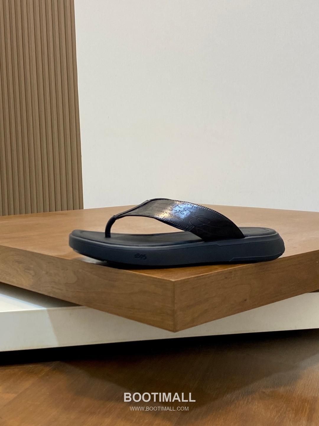 벨루티 송아지가죽 핸드페인팅 오픈백 브라운 뮬 슬리퍼 Berluti Calfskin Hand-painted Open-back Brown Mule Slippers 2