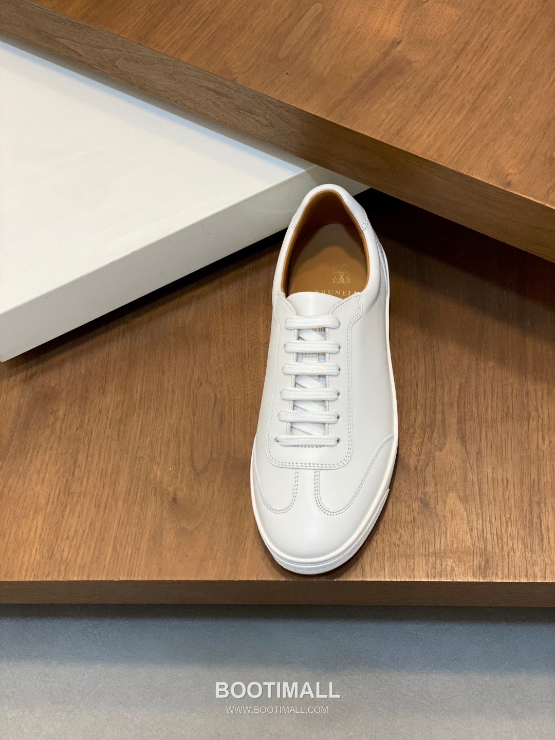 브루넬로쿠치넬리 캐시미어 스웨이드 펀칭디테일 로우탑 베이지 스니커즈 Brunello Cucinelli Cashmere Suede Perforated Low-top Beige Sneakers 6