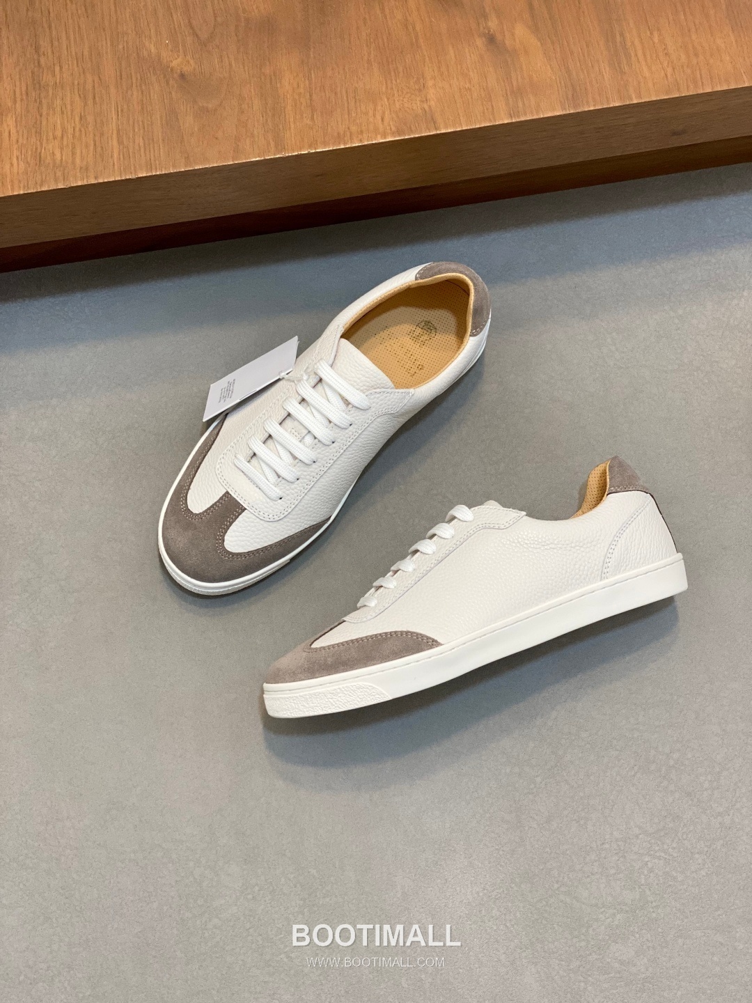 브루넬로쿠치넬리 캐시미어 스웨이드 펀칭디테일 로우탑 베이지 스니커즈 Brunello Cucinelli Cashmere Suede Perforated Low-top Beige Sneakers 5