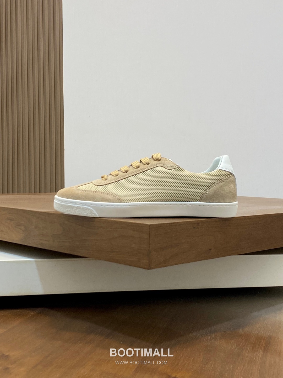 브루넬로쿠치넬리 캐시미어 스웨이드 펀칭디테일 로우탑 베이지 스니커즈 Brunello Cucinelli Cashmere Suede Perforated Low-top Beige Sneakers 2