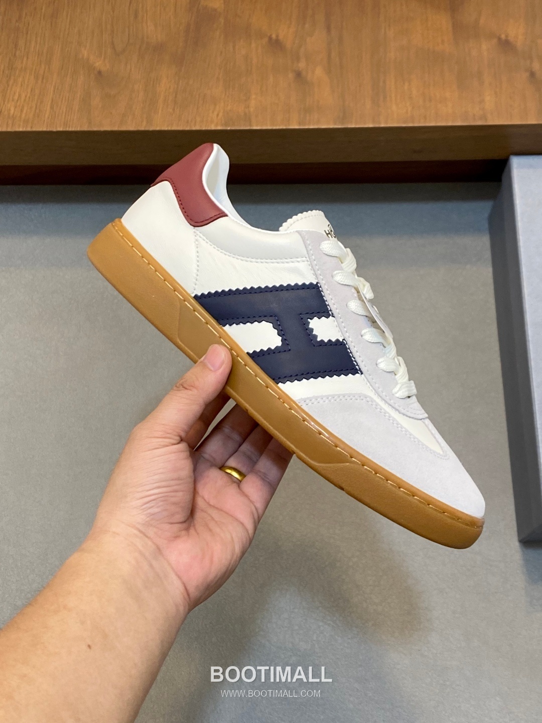 호간 H Patch 송아지가죽 컬러블록 로우탑 블랙 스니커즈 Hogan H Patch Calfskin Colorblock Low-top Black Sneakers 4