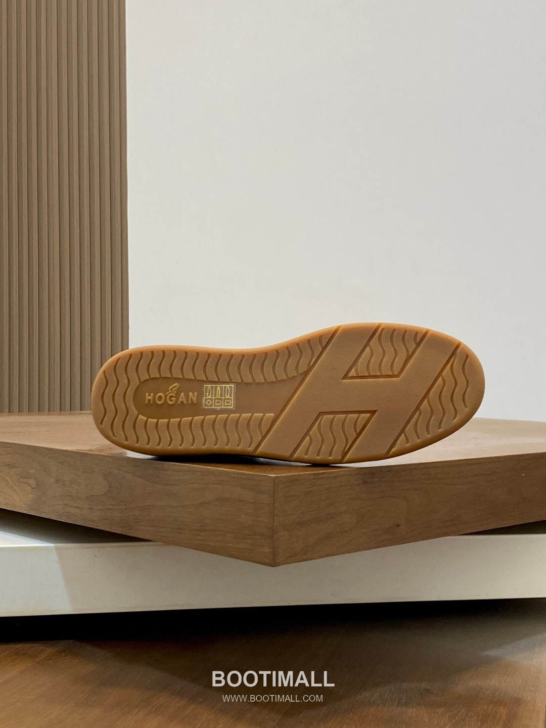 호간 H Patch 송아지가죽 컬러블록 로우탑 블랙 스니커즈 Hogan H Patch Calfskin Colorblock Low-top Black Sneakers 9