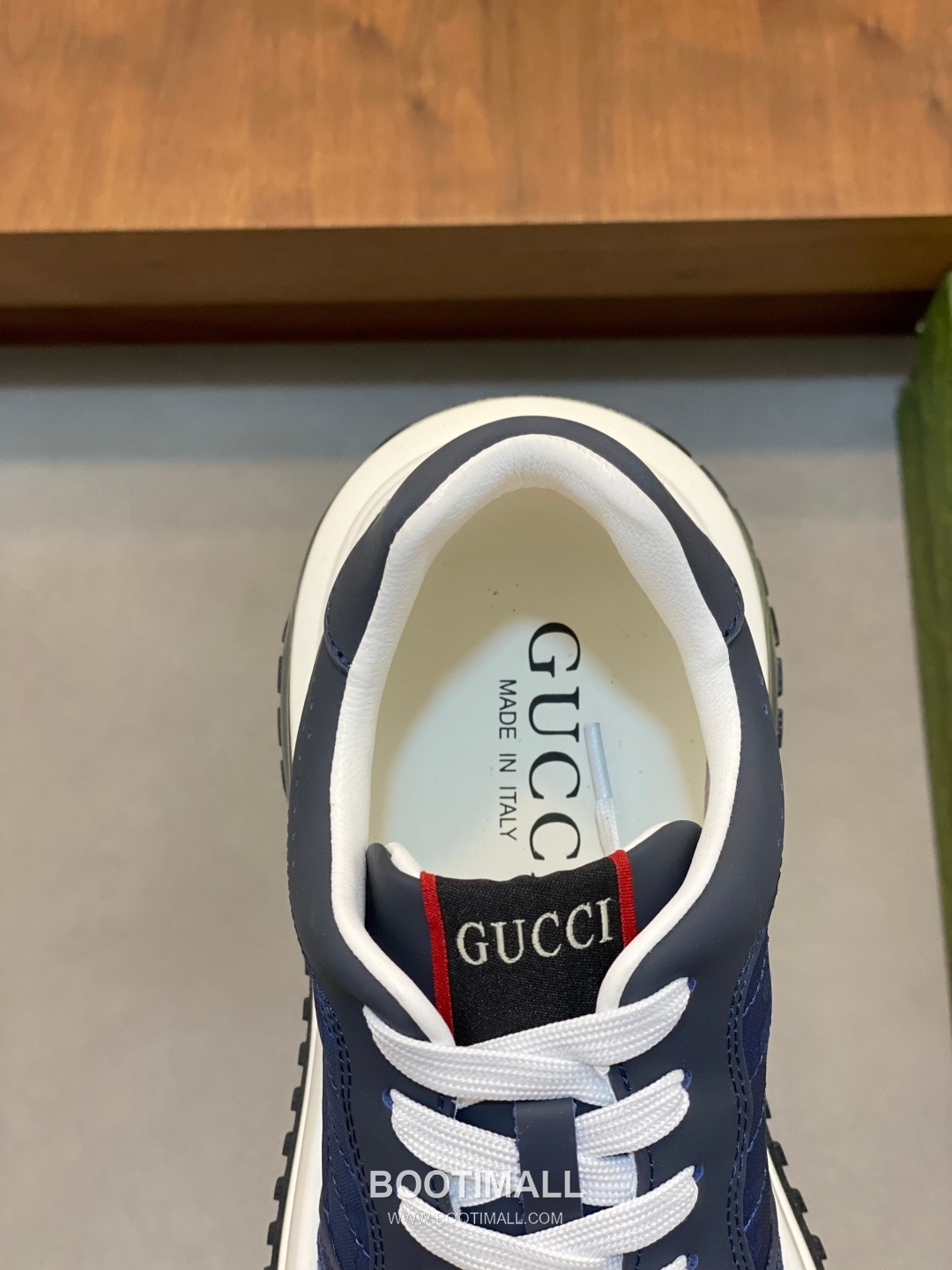 구찌 나파송아지가죽 로고디테일 로우탑 블랙 스니커즈 Gucci Nappa Calfskin Logo Detail Low-top Black Sneakers 7