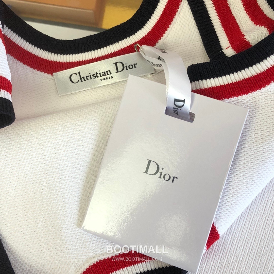 디올 2026SS 디올바이브 테크니컬니트 CD자수 슬림핏 탱크탑 Dior 2026 SS Dior Vibe Technical Knit CD Embroidered Slim Tank Top 18