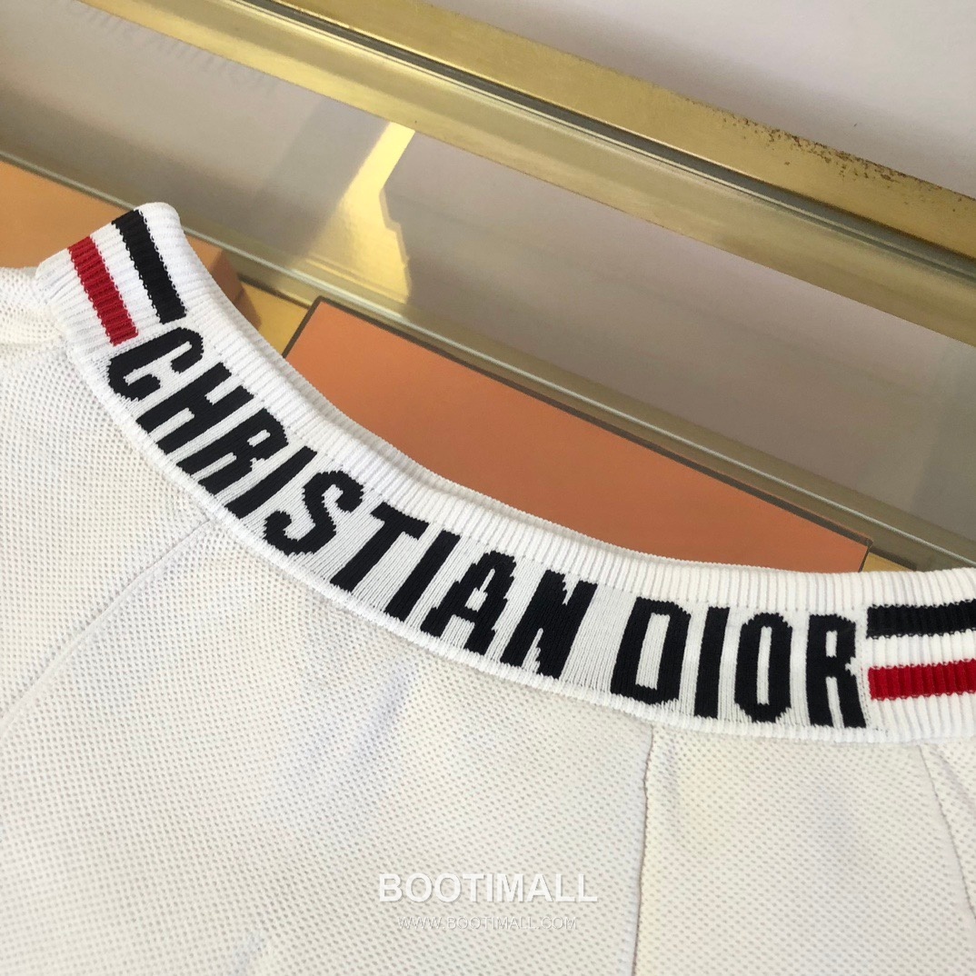 디올 2026SS 디올바이브 테크니컬니트 CD자수 슬림핏 탱크탑 Dior 2026 SS Dior Vibe Technical Knit CD Embroidered Slim Tank Top 28