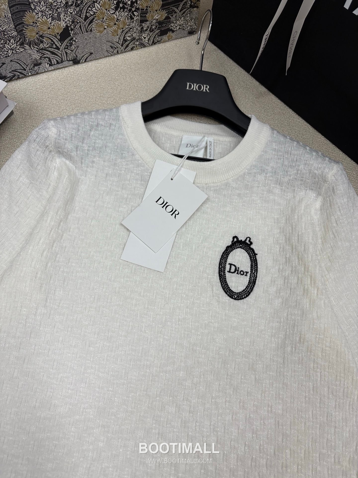 구찌 2026SS 울코튼 자카드 로고패치 슬림핏 반팔 니트 Gucci 2026 SS Wool Cotton Jacquard Logo Patch Slim Fit Short Sleeve Knit 8