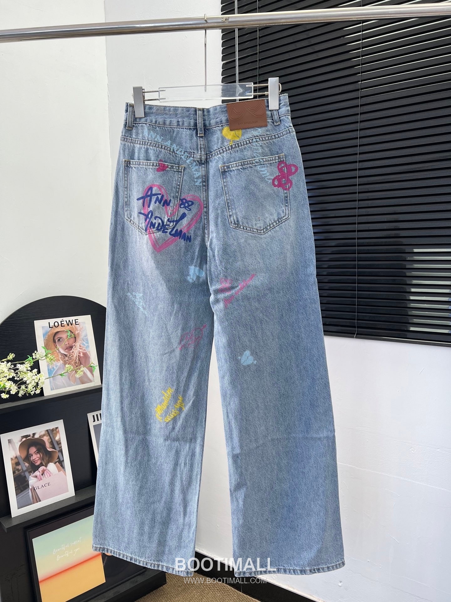 구찌 2026SS 데님 그래피티 하트로고 루즈핏 롱팬츠 Gucci 2026 SS Denim Graffiti Heart Logo Loose Fit Long Pants 16